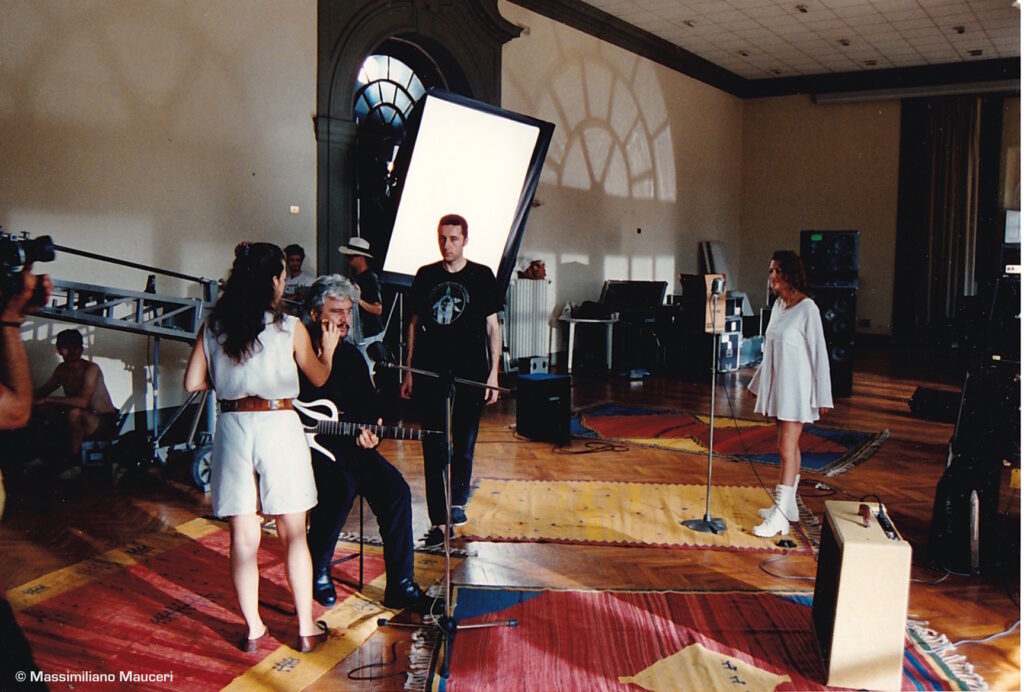 IMG_20150105_0002-1024x692 PINO DANIELE SPIRITUAL                                            Una mostra dedicata al grande artista napoletano per festeggiare il suo settantesimo compleanno nel suo ricordo