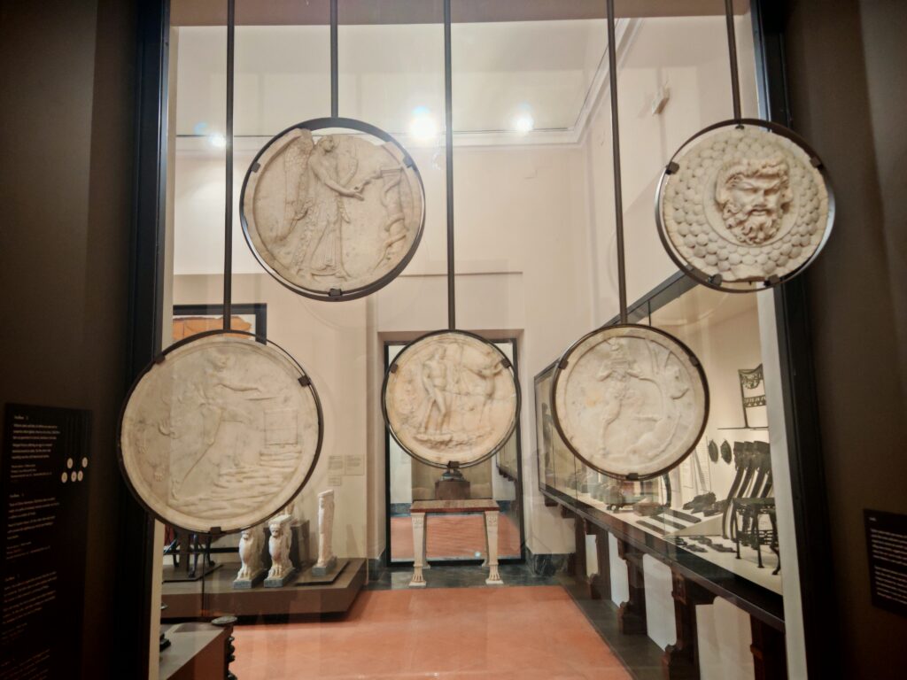 1000426502-1024x768 Domus. Gli arredi di Pompei